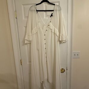 Elegant White Maxi Dress